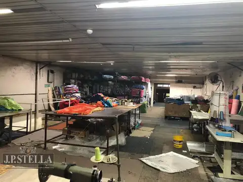 Av. Diaz Velez al 1600