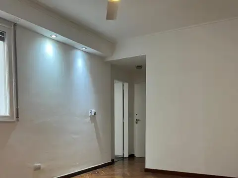 Departamento en Alquiler en Recoleta, $ 680.000