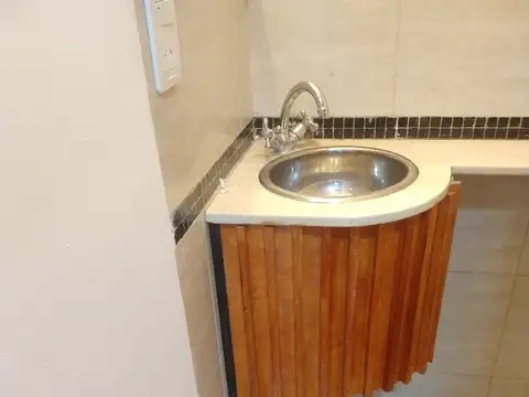 Avenida  Pellegrini 3400