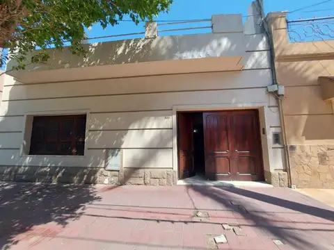 VENTA DE CASA EN AV. ALSINA
