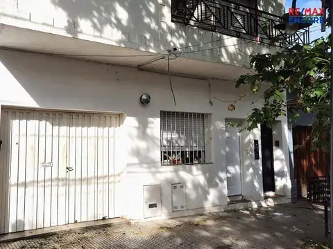 General Carlos María de Alvear 2000