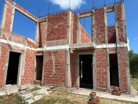 Casa en Venta con 1 cochera