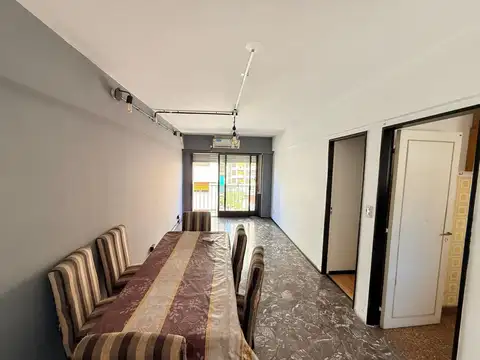 Avellaneda 52 , Piso 4