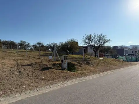La Arbolada Barrio Cerrado