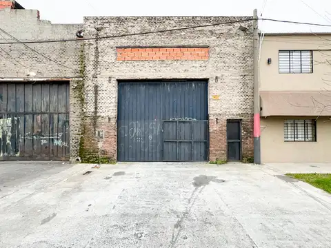 Galpón. A estrenar. Trifasica.Fisherton