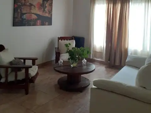 Casa en Venta en Las Orquideas, USD 200.000