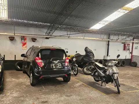 Cochera en venta en Almagro