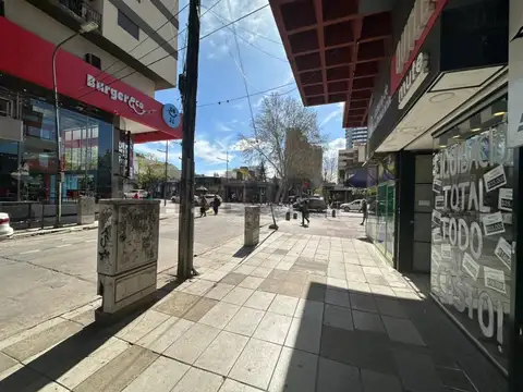 Local en Venta en San Miguel, USD 200.000