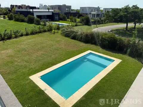 Casa en Vistas Puertos Escobar