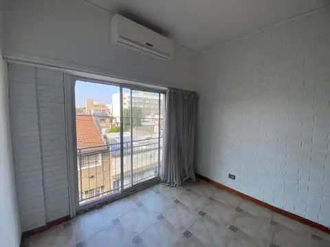 Departamento en Venta en General San Martin, USD 63.000