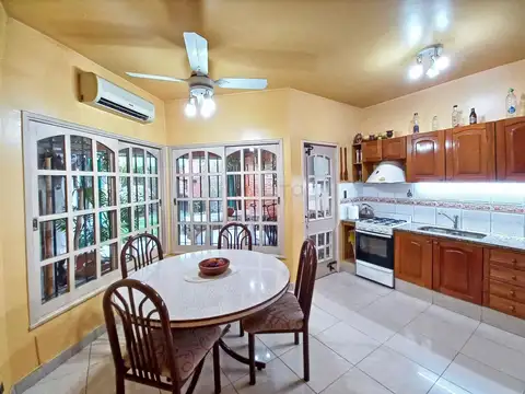 Depto Tipo Casa en Venta 25 años