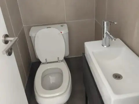 Departamento en Alquiler en Alto Alberdi, $ 420.000