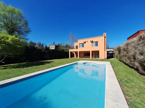 Casa en venta en San Isidro Labrador, Villa Nueva, Benavídez, Tigre - 5 Ambientes