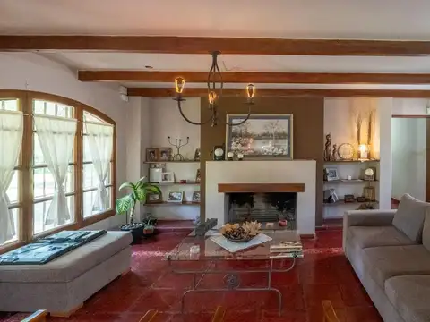 Casa en Venta en Villa Allende, USD 273.500