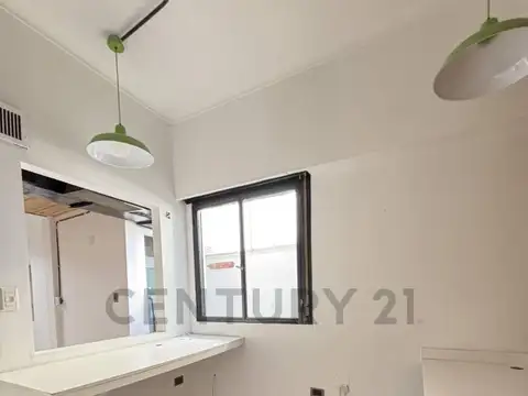 Oficina en Venta 68 años