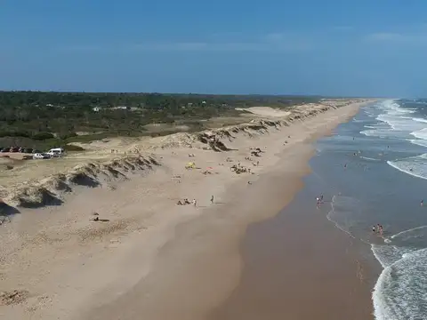 Terreno en Venta 30  mts Frente