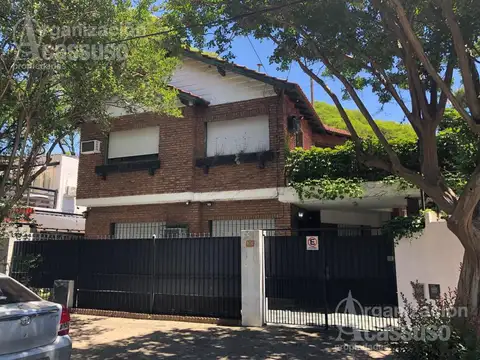 CASA en VENTA - Acassuso