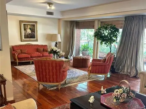 Departamento en Alquiler de 5 ambientes