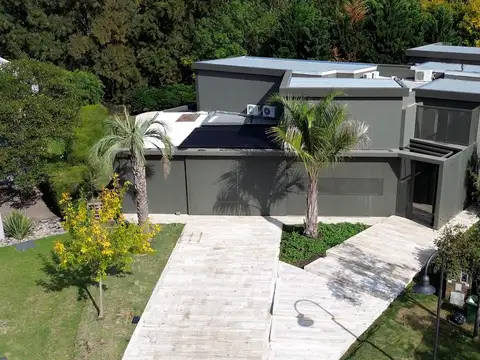 Casa en Venta de 5 dormitorios