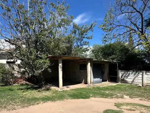 Casa en Venta con 7 cocheras