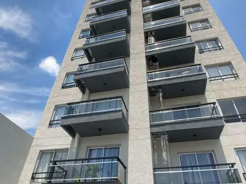 Leandro Nicéforo Alem 700, Piso 5