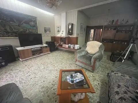 Casa en Venta en Ramos Mejia Sur, USD 195.000