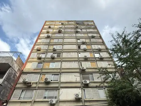 Depto 2 dormitorios con cochera