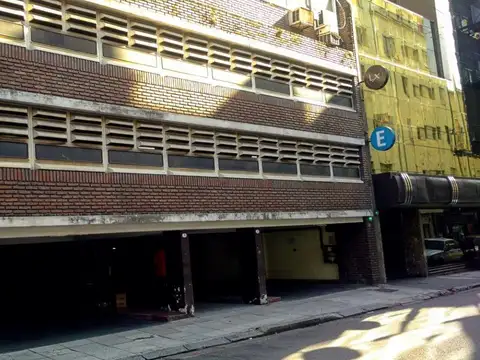 COCHERA , VENTA ,  CABA CENTRO , PRIMER PISO POR RAMPA , BUEN RETORNO DE INVERSION