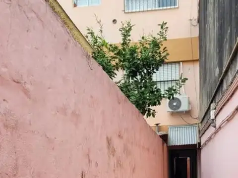 Los Posos 4600, Piso 1