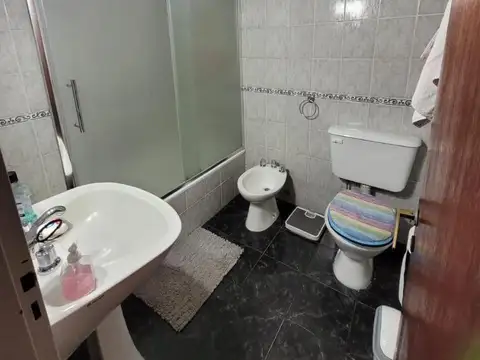 Los Posos 4600, Piso 1