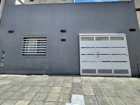 Casa - Venta - Argentina, Avellaneda - PASAJE ARGERICH 2071