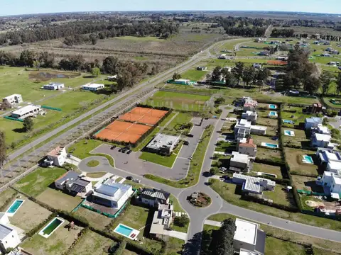 Terreno en Venta en Pilar Del Este, USD 35.000