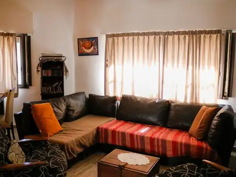 Casa en Venta en Villa del Parque, USD 198.000