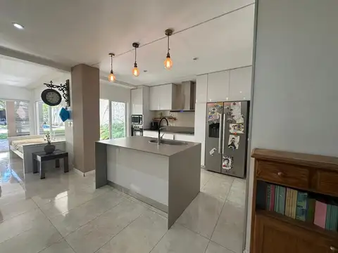 Doctor Manuel Fresco 100