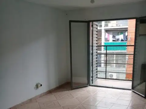 Avenida General Martín Rodríguez 1800, Piso 2