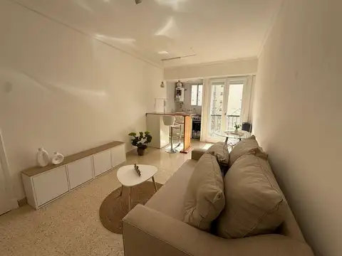 MONOAMBIENTE AMOBLADO EN VENTA EN ZONA PLAZA COLON