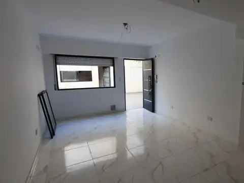 Depto Tipo Casa en Venta de 2 ambientes