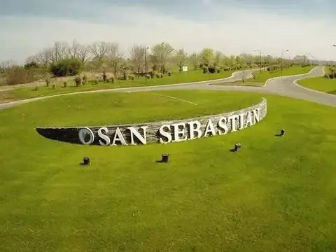Vjo. Venta Lote A Laguna En San Sebastián, Área 8