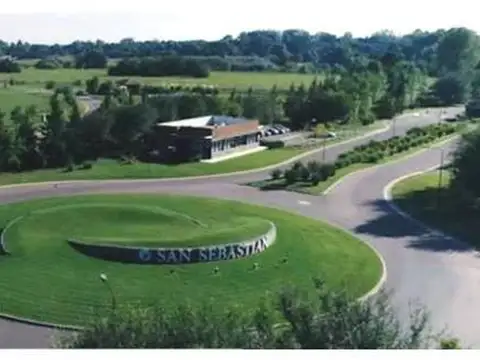 Vjo. Venta Lote A Laguna En San Sebastián, Área 8