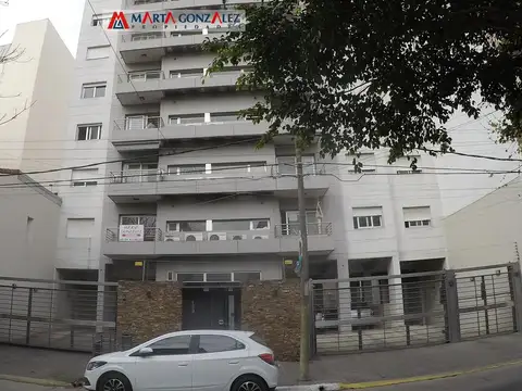 Exclusivo 3 ambientes en venta!
