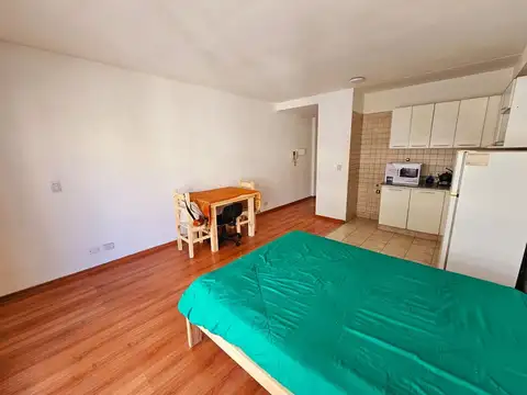 Departamento en Alquiler de Monoambiente