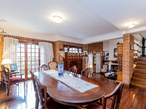 Casa en Venta de 5 dormitorios