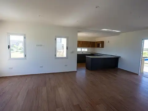 Casa en Venta en Countries y Barrios Cerrados en San Vicente, USD 159.000