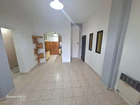 Venta hermosa vivienda de 3 amb c/cochera