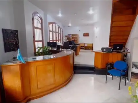 LOCAL COMERCIAL y OFICINAS EN VENTA