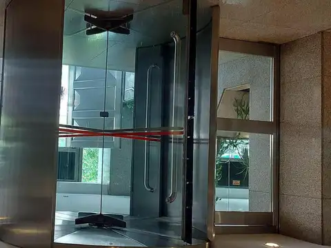 Oficina Monoambiente con 3 baños