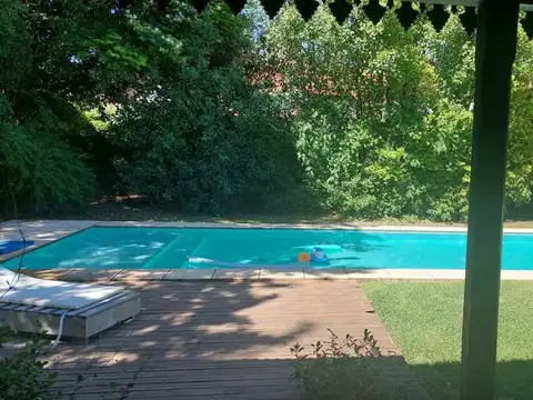 Casa en Venta de 4 dormitorios