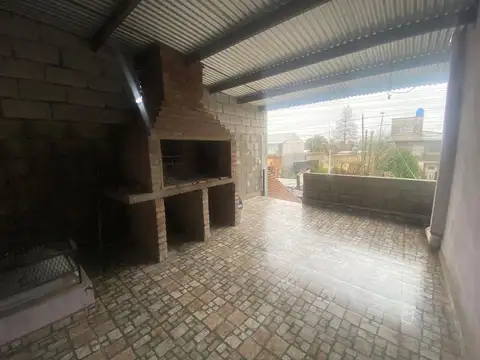 Departamento planta alta 2 dormitorios SIN cochera