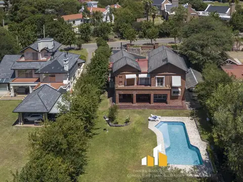 Casa en Venta de 4 dormitorios