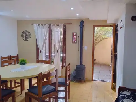 Depto Tipo Casa 3 ambientes con 1 baño